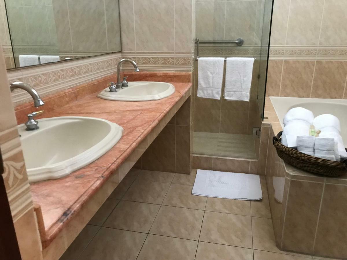 Hotel Belvedere Ciudad Guatemala Eksteriør billede